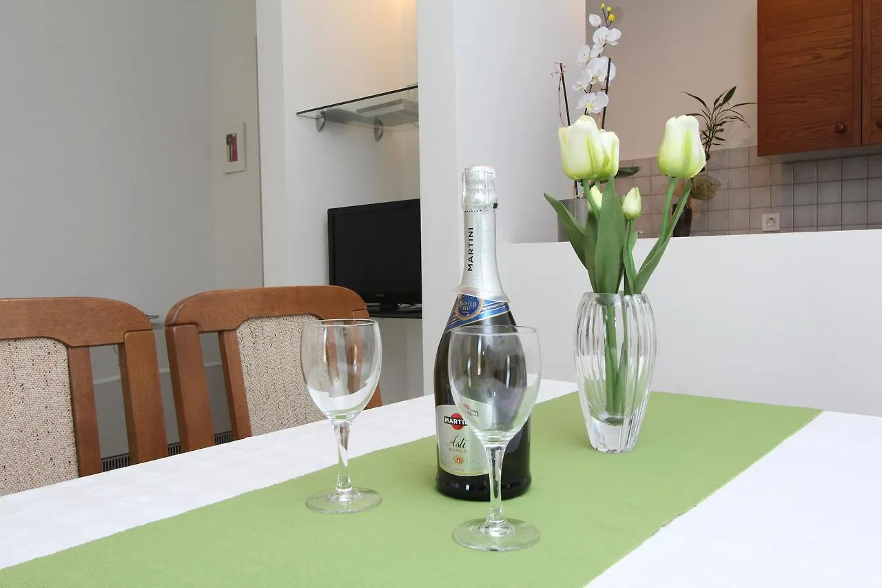 Apartment Irena Pula