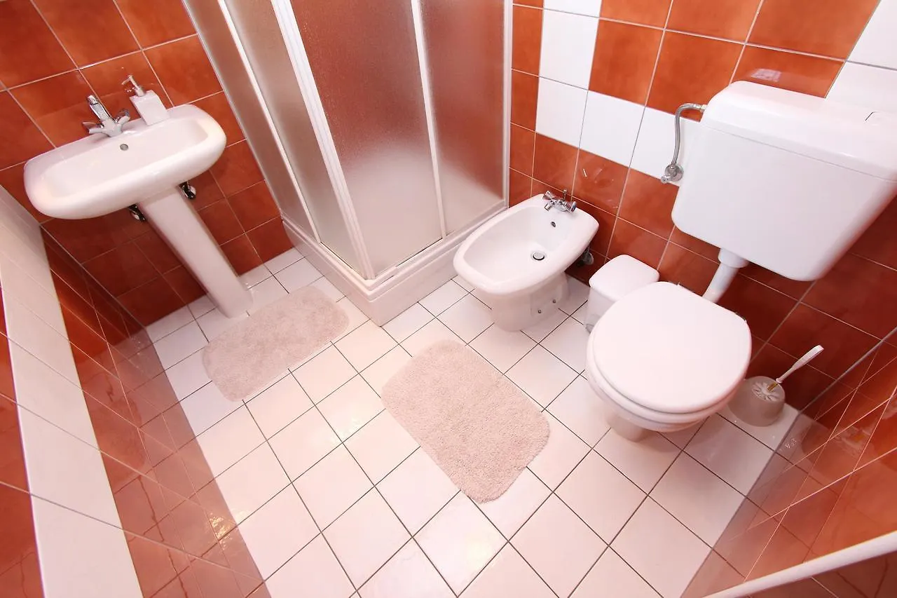 Apartment Irena Pula